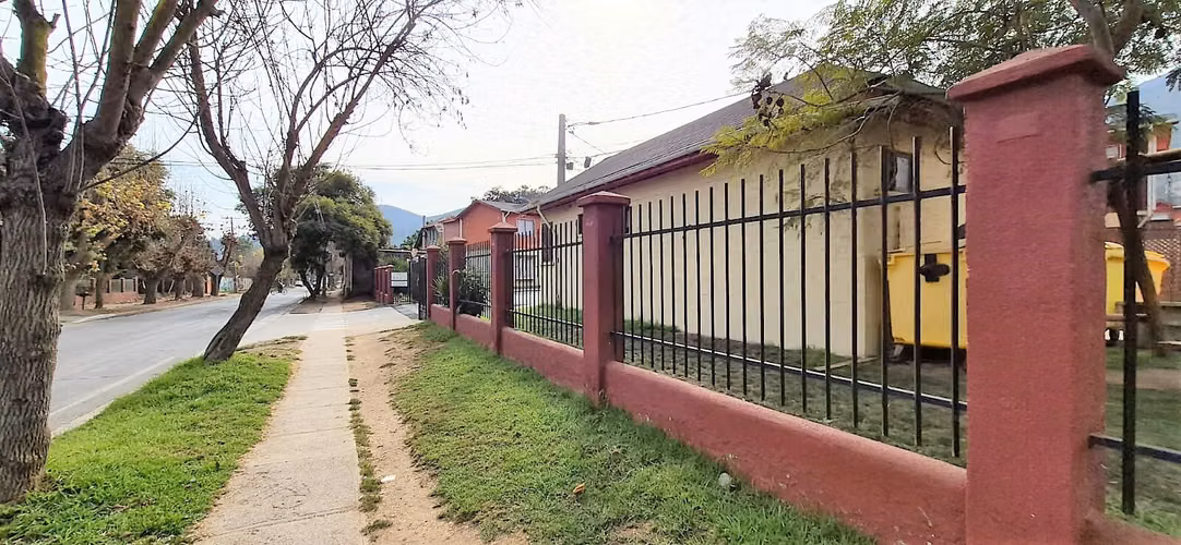 Venta de casa de 2 dormitorios, en Hijuelas, en Avda. Principal.  95 M$. - Imagen 27