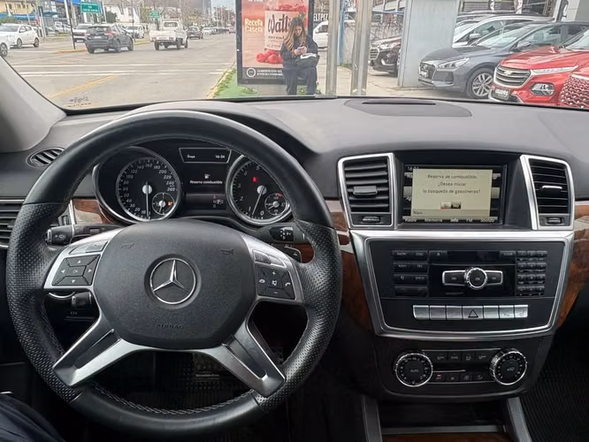 MERCEDES-BENZ ML 500 2014