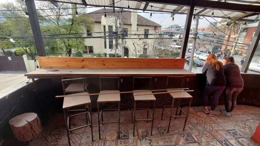 Local comercial en Manuel Montt con gran potencial de público - Imagen 12