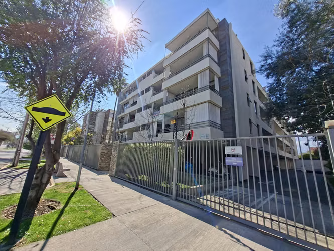 Dúplex 84 m², 2 terrazas y estacionamiento, Plaza Ñuñoa - Imagen 6