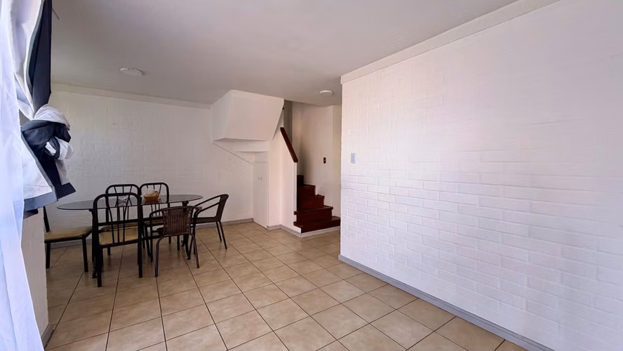 Arriendo casa 3D 2B + bodega y 2 estacionamientos | Bosques de San Francisco
