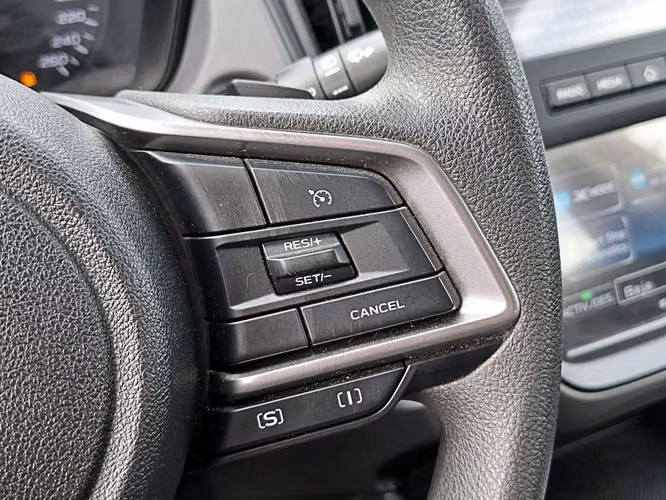 SUBARU CROSSTREK 2024