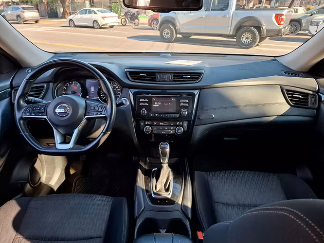 NISSAN X-TRAIL 2018 - Imagen 8