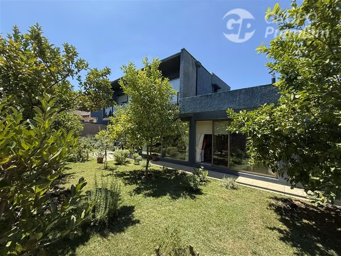 Casa en venta de 4 dorm. en Los Angeles - Imagen 10