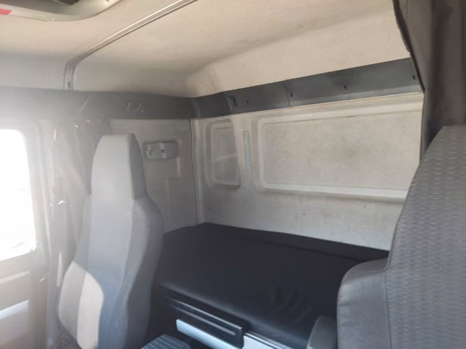 Tracto camion MAN modelo TGS28.360 6x2 - Imagen 13