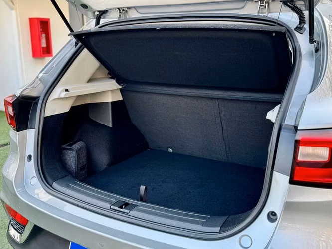 MG ZS 1.5 5MT STD - 2025 | 4368 - Imagen 12