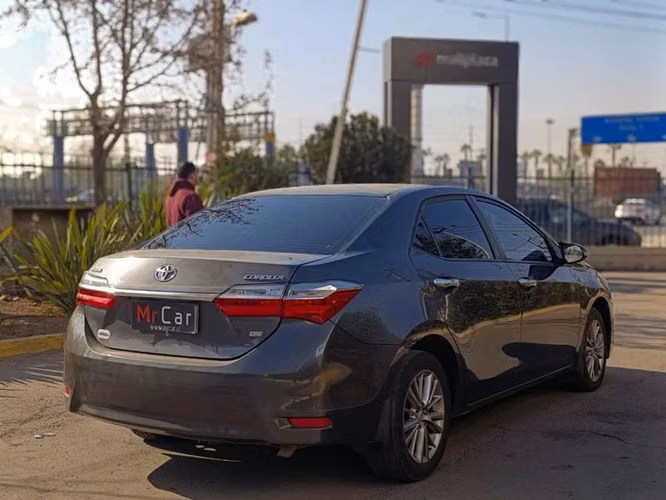 TOYOTA COROLLA XLI CVT 172U1L0 - 2019 | 2762 - Imagen 8