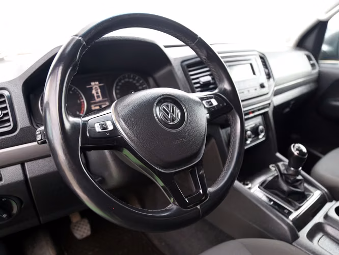 VOLKSWAGEN AMAROK 2023