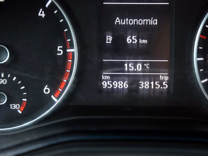 VOLKSWAGEN AMAROK 2023