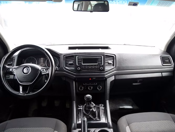VOLKSWAGEN AMAROK 2023