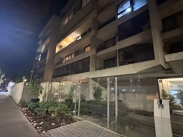 Venta departamento 3 dormitorios 2 baños, terraza, Simon Bolivar, casi nuevo - Imagen 24