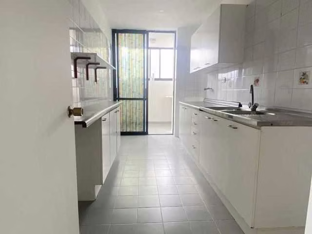Vende depto piso 10 primera linea costera (182112)