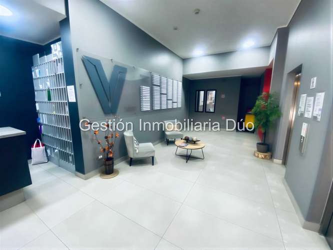 Oficina en Vanguardia Center con Estacionamiento (182123)