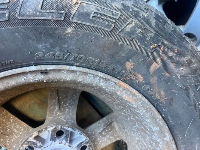 LLANTAS MITSUBISHI L200 - Imagen 3