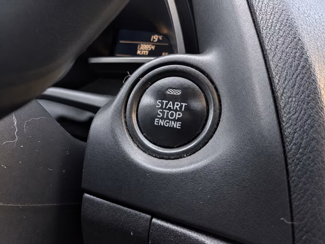 MAZDA 3 DOHC HB 2.0 AUT - 2019 | 4605 - Imagen 10