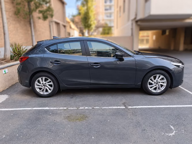 MAZDA 3 DOHC HB 2.0 AUT - 2019 | 4605 - Imagen 3