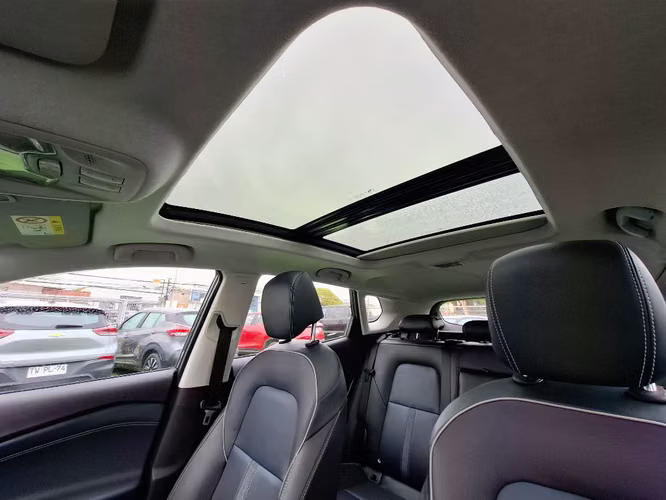 Chevrolet Tracker 1.2T PREMIER AT S 2025 - Imagen 18