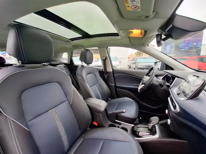Chevrolet Tracker 1.2T PREMIER AT S 2025 - Imagen 19