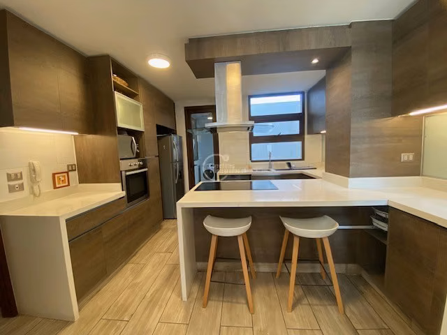 Departamento en venta de 4 dorm. en Lo Barnechea - Imagen 9