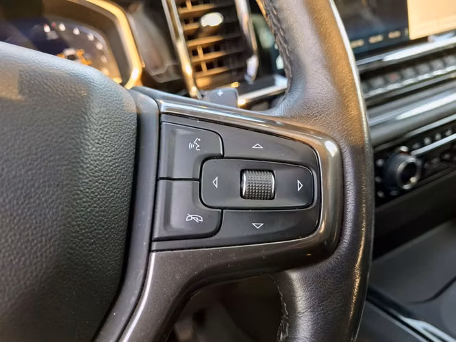 CHEVROLET SILVERADO 2023 - Imagen 16