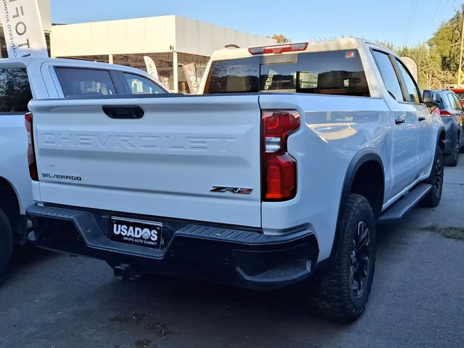 CHEVROLET SILVERADO 2023 - Imagen 7