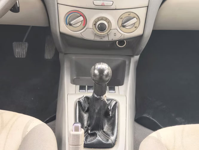 Chevrolet Sail 1.4 NB MT 2012 - Imagen 14