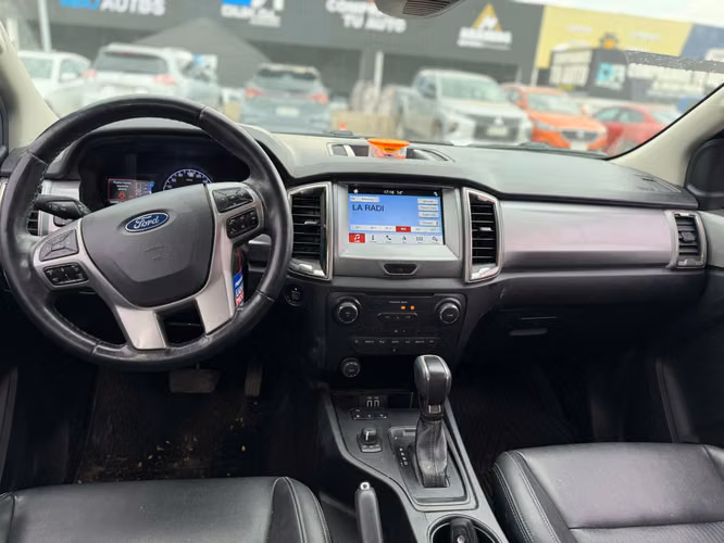 FORD RANGER LTD 4X4 - Imagen 8