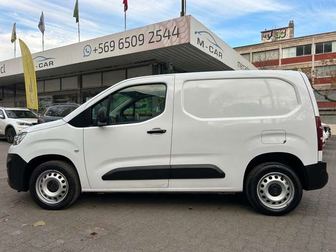 CITROEN BERLINGO BERLINGO 1.5 - 2024 | 4045
