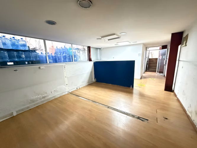 LOCAL OFICINA  EN ARRIENDO  (182129)