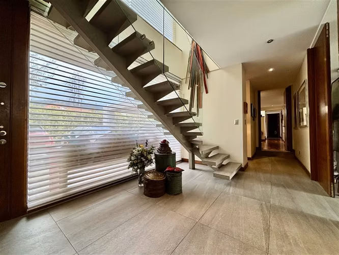 Casa en venta de 6 dorm. en Lo Barnechea - Imagen 13