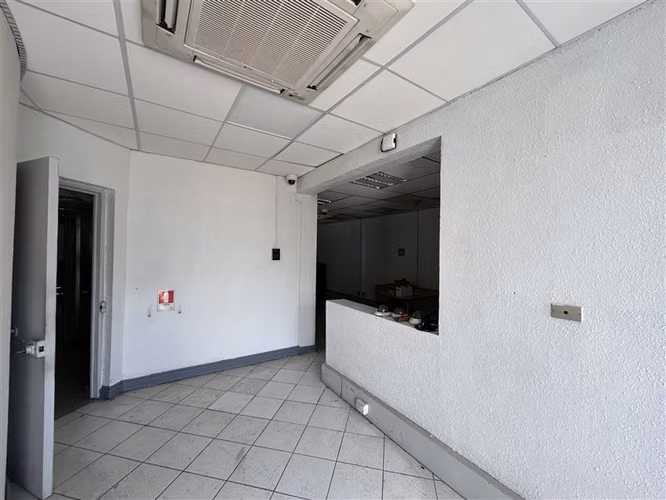 Local Comercial en venta en Quinta Normal - Imagen 12