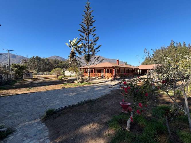 Increíble Parcela con Piscina y 3 Propiedades | 6.360 m², Gabriela Mistral , La Serena
