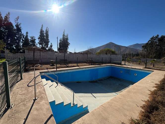Increíble Parcela con Piscina y 3 Propiedades | 6.360 m², Gabriela Mistral , La Serena