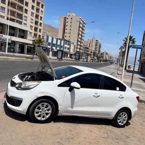 KIA RIO 2017 TRANFERIBLEE AL DIA - Imagen 2