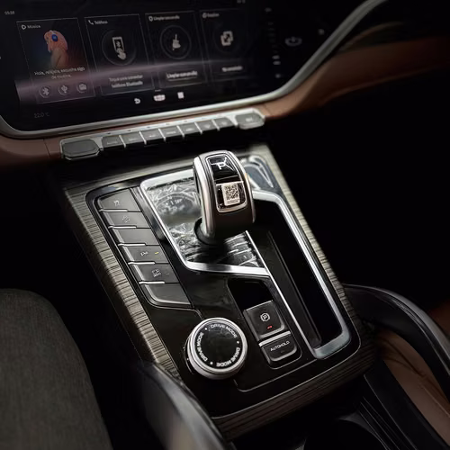 Geely Azkarra Luxury 1.5T 4X4 AUTOMÁTICA (2022)