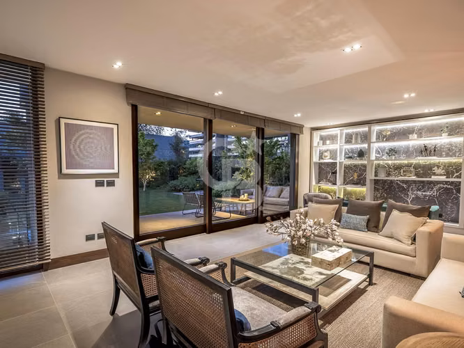 Casa Exclusivo Condominio Los Nogales del Cid - Imagen 4