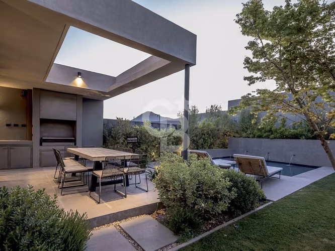 Casa Exclusivo Condominio Los Nogales del Cid - Imagen 3