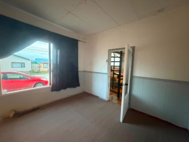 Venta Casa 5 Dormitorios Punta Arenas - Imagen 11