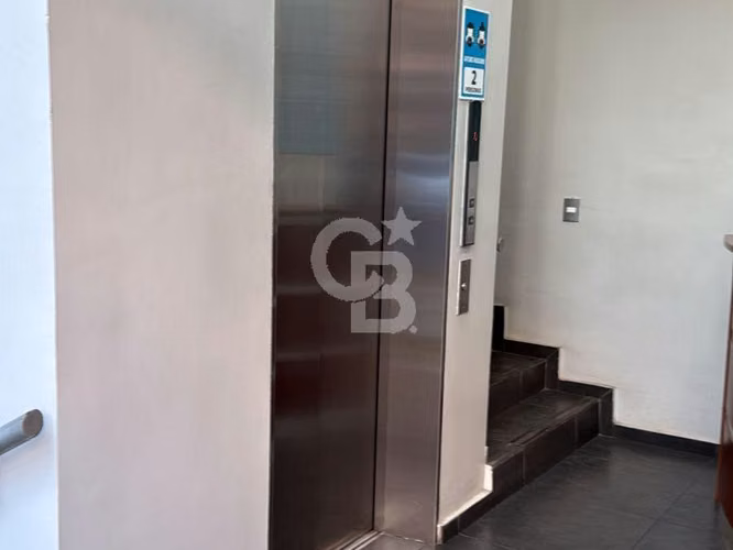 Oficina en Edificio Cumbres - Imagen 4