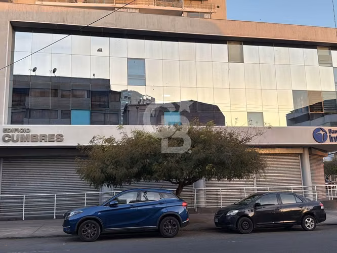 Oficina en Edificio Cumbres - Imagen 2