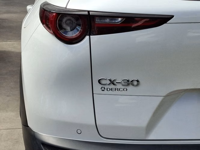 MAZDA CX-30 2022 - Imagen 8