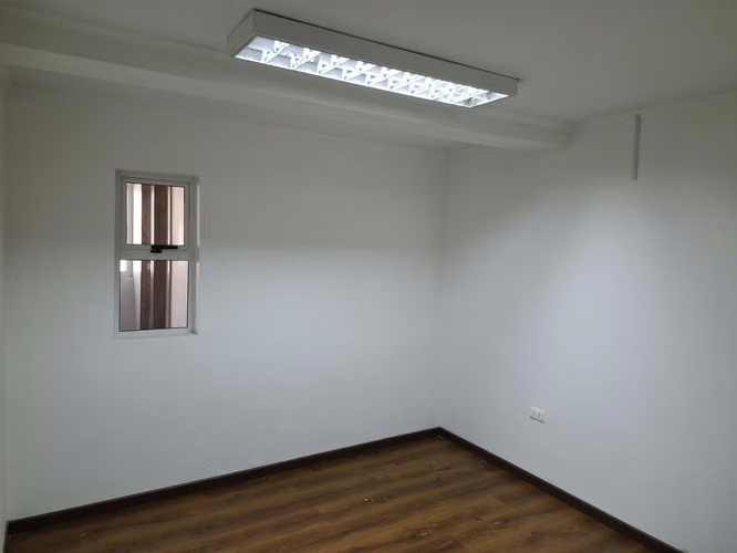 Se arrienda departamento con oficinas
