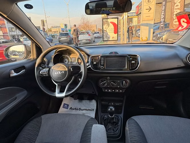 KIA SOLUTO 2023 - Imagen 8