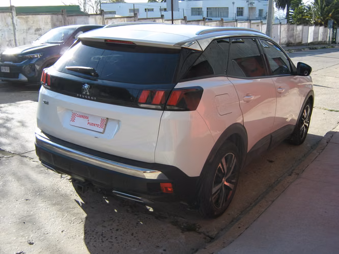 PEUGEOT 3008 ACTIVE BLUE HDI 1.5 2018 $ 11.990.000.- - Imagen 5