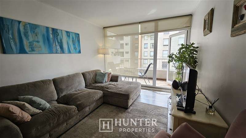 Dpto en venta en Las Condes gran parque 2D 2B + servicio