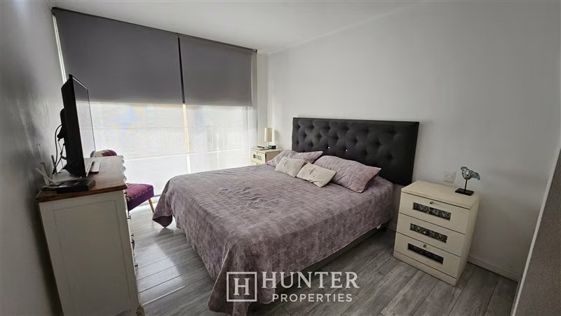 Dpto en venta en Las Condes gran parque 2D 2B + servicio - Imagen 12