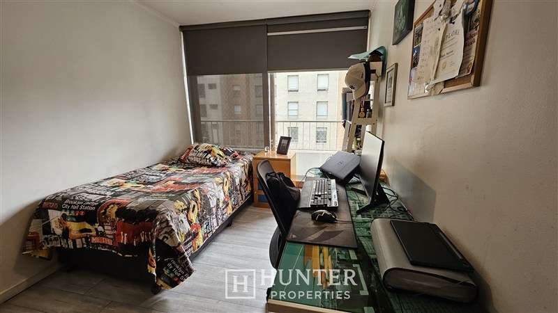 Dpto en venta en Las Condes gran parque 2D 2B + servicio