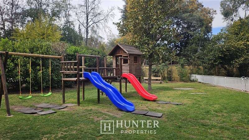 Dpto en venta en Las Condes gran parque 2D 2B + servicio