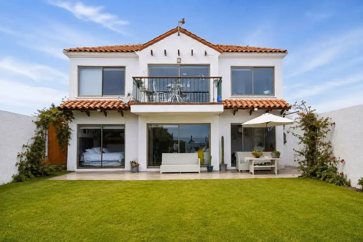 Gran Casa Con Vista Al Mar Y Dunas, Mantagua
