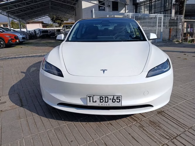 TESLA MODEL 3 2024 - Imagen 2